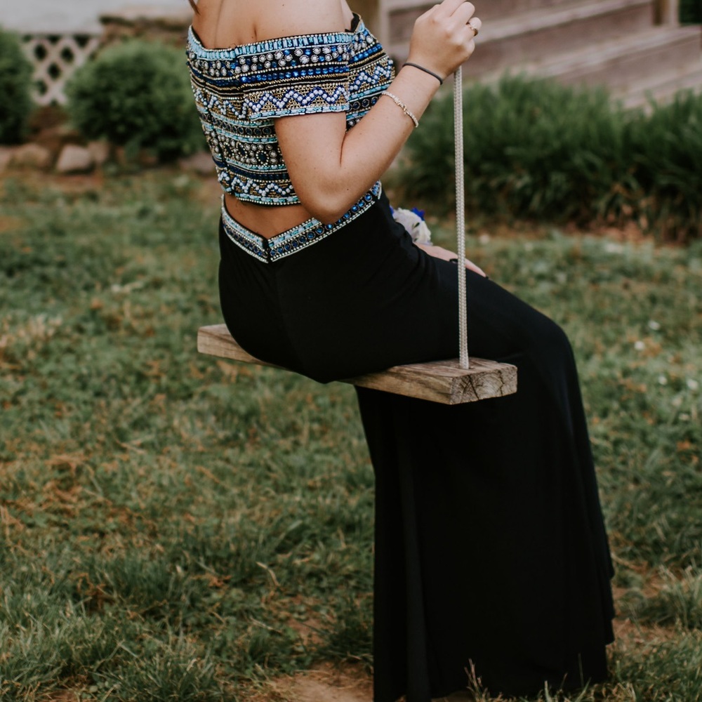 Alyce Paris 2-piece off the shoulder prom dress - Picture 3 of 3